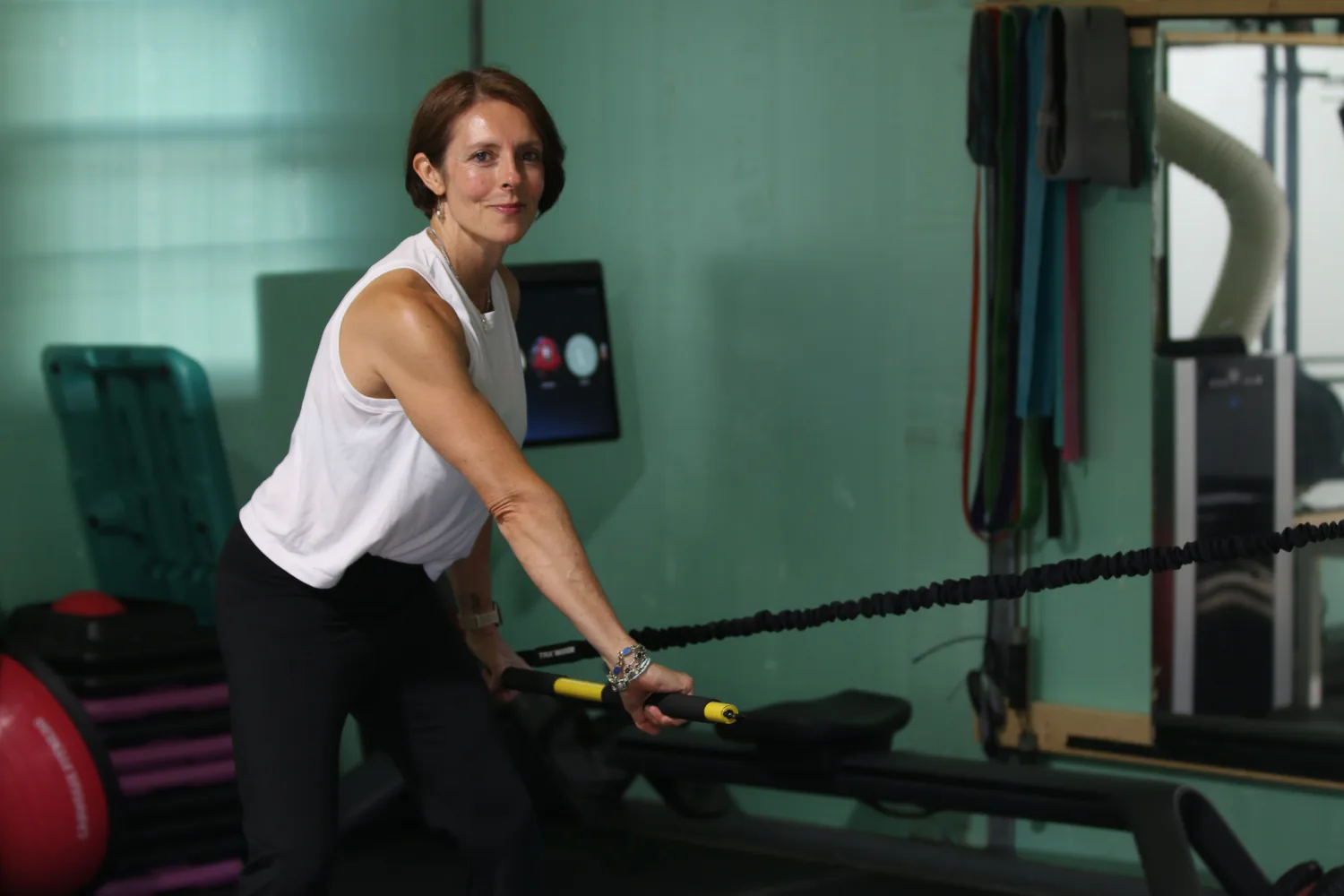 Resistance-band rows